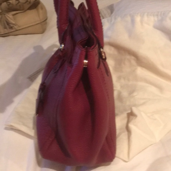 Deep Cranberry coloured and fabulous inside/ out - Picture 4 of 6